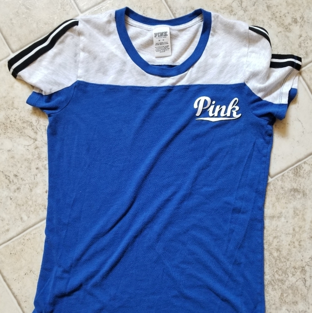PINK Victoria's Secret Shirt Bundle - Picture 3 of 4